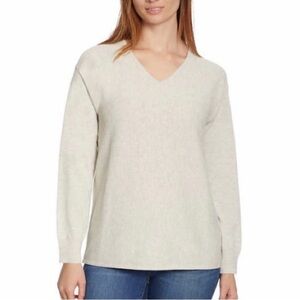 NWT Ella Miss Ribbed V-Neck Sweater Heather Gray Size Medium